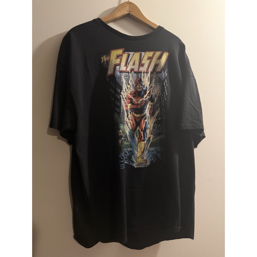 Vintage Style Y2K The Flash DC Comics Graphic Tee Black Delta Pro Weight XXL